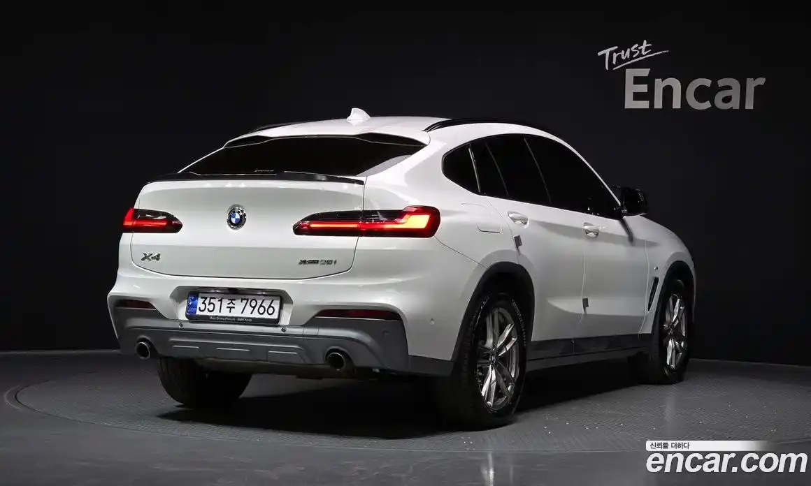 BMW X4 2021 2.0 гидро, фото 2