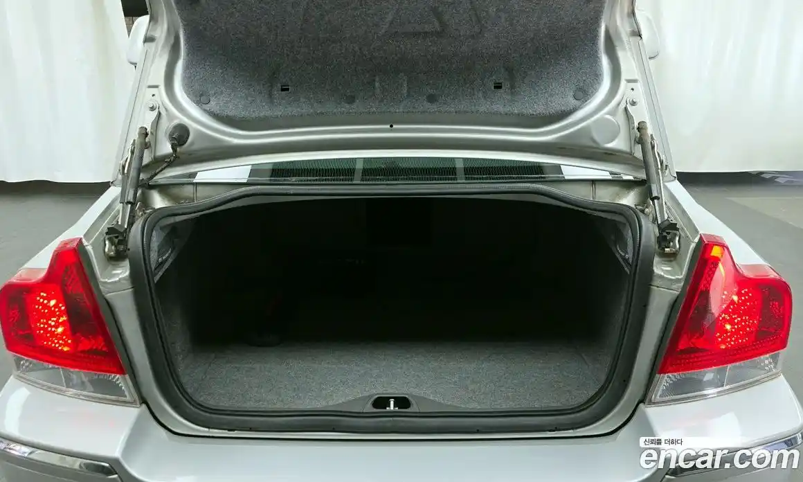 Volvo S60 2008 2.5 автомат (гидро), фото 20