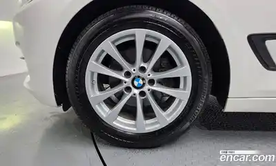 BMW 3 серия 2017 2.0 автомат (гидро), миниатюра 5