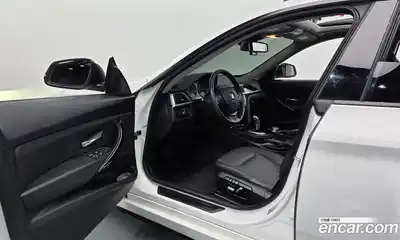 BMW 3 серия 2017 2.0 автомат (гидро), миниатюра 10
