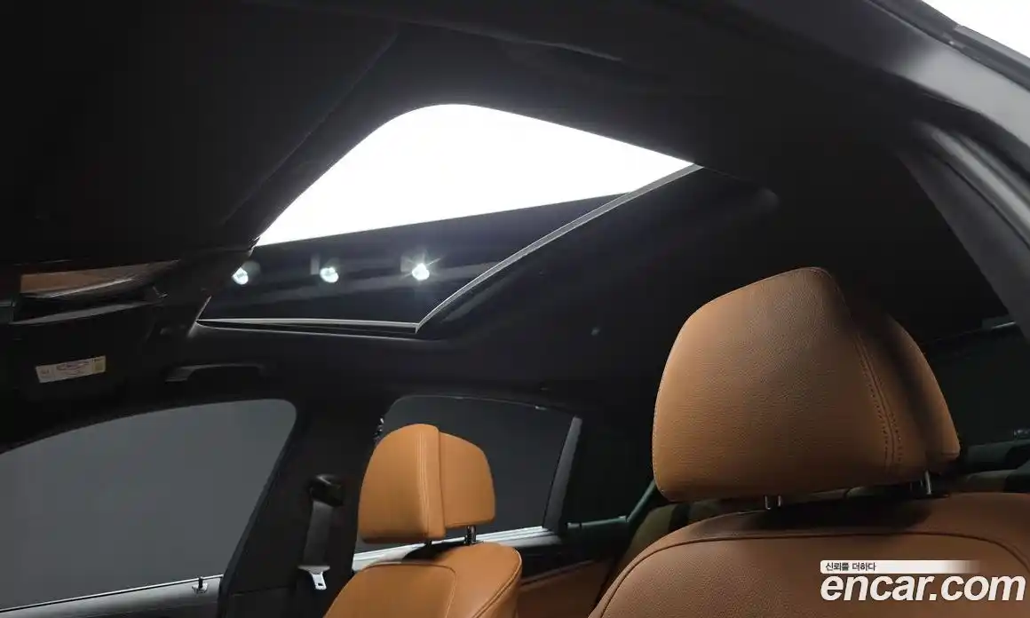 BMW 5-Series 2022 2.0 гидро, фото 16