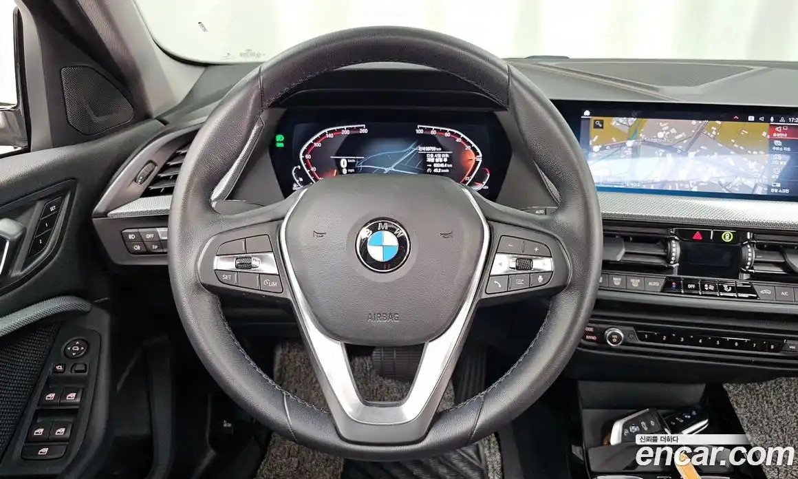 BMW 1-Series 2021 2.0 гидро, фото 19