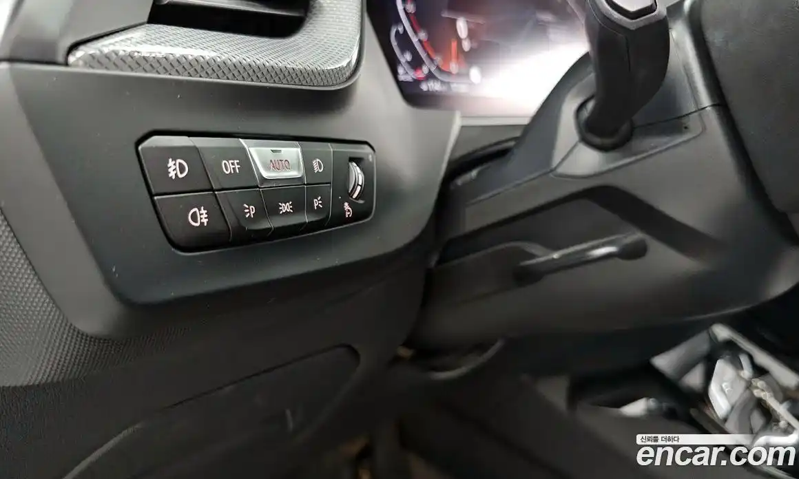 BMW 1-Series 2021 2.0 гидро, фото 24