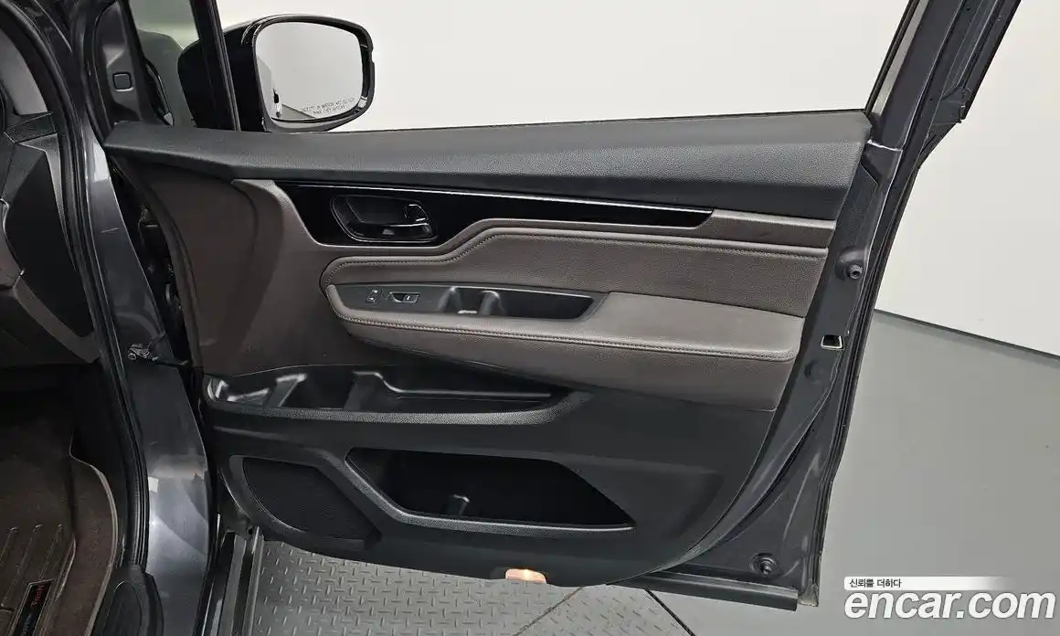 Honda Odyssey 2018 3.5 автомат (гидро), фото 15