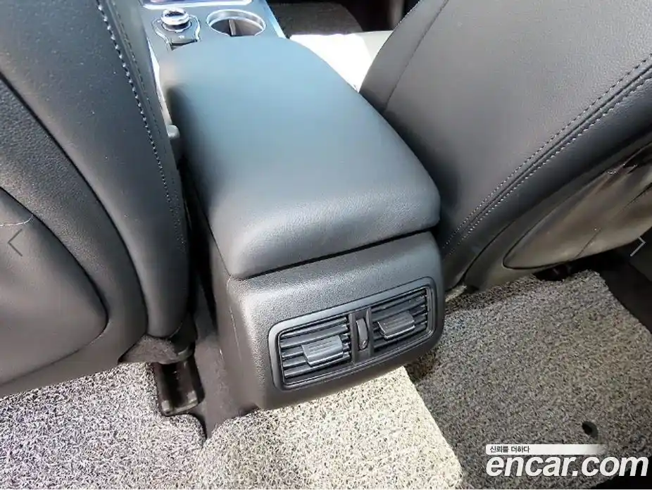 Renault SM6 2023 1.3 гидро, фото 17