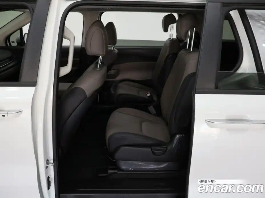 Kia Canival 2025 2.2 гидро, фото 10