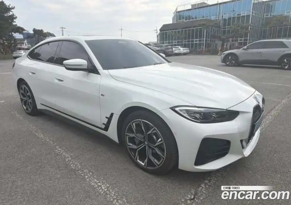 BMW i4 2022 0.1 гидро, фото 8