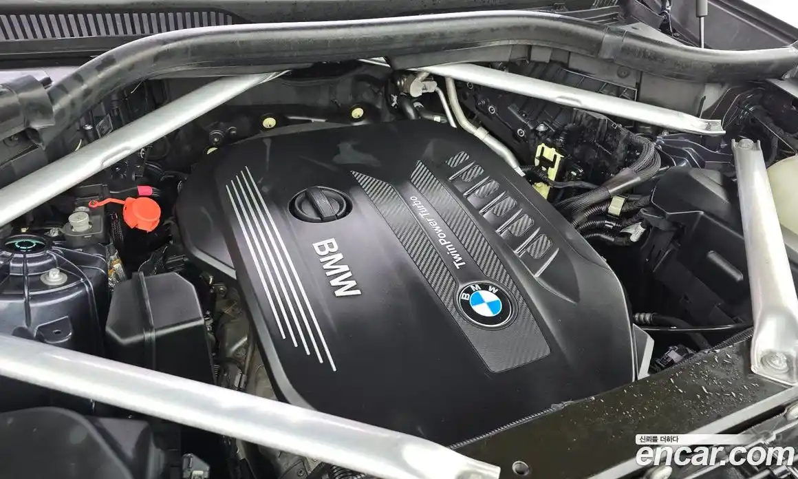 BMW X6 2020 3.0 гидро, фото 6
