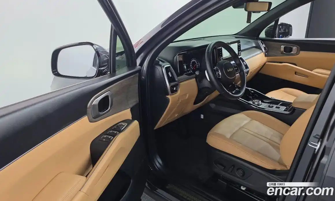Kia Sorento 2023 1.6 гидро, фото 11