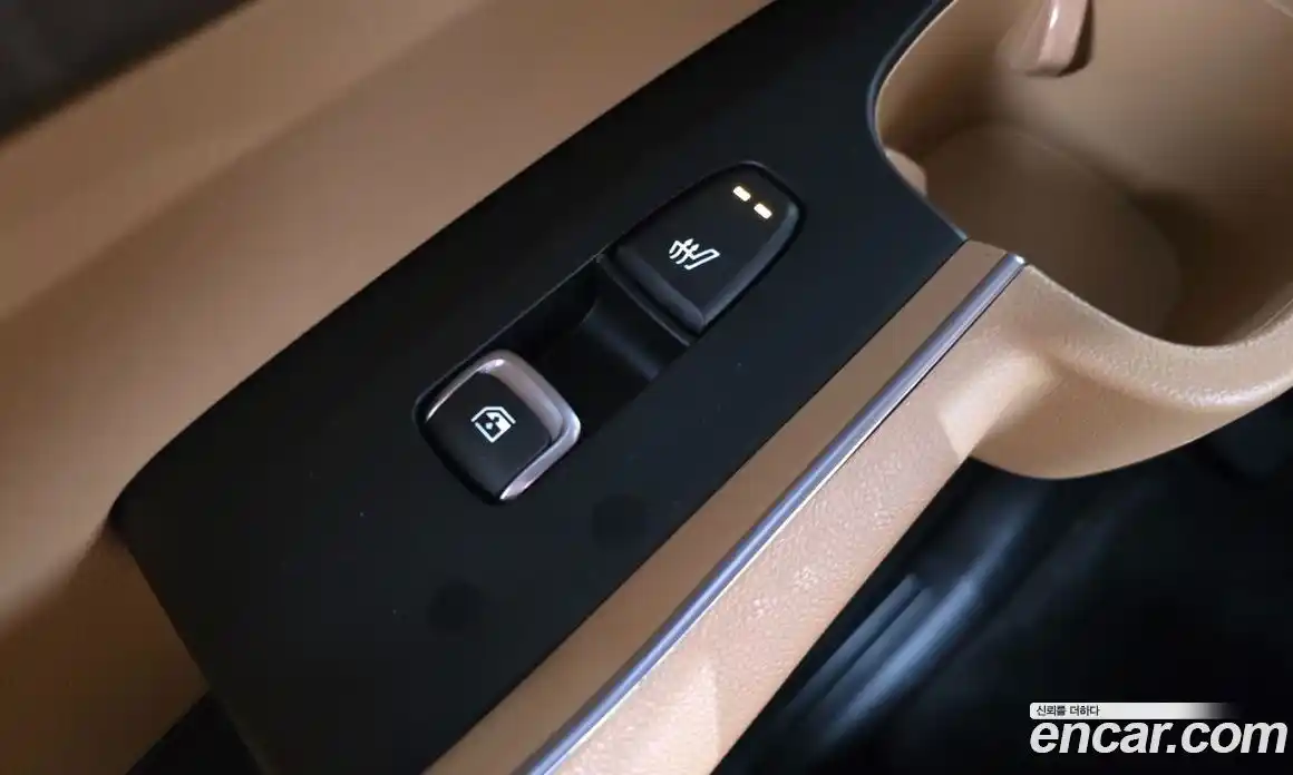 Kia Sorento 2023 1.6 гидро, фото 18