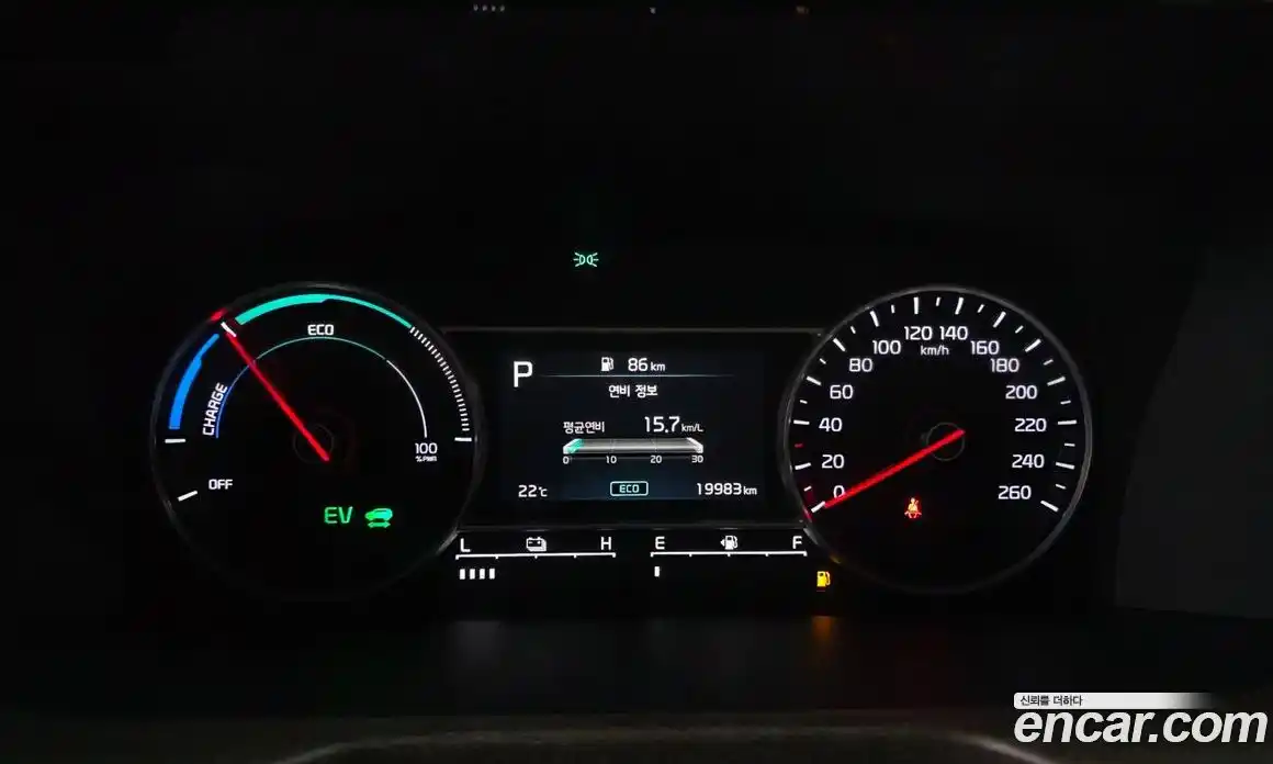 Kia Sorento 2023 1.6 гидро, фото 8