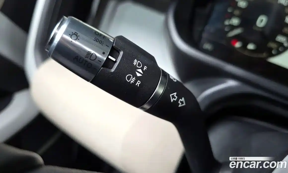 Land Rover Defender 2021 3.0 автомат (гидро), фото 28