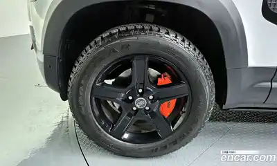 Land Rover Defender 2021 3.0 автомат (гидро), миниатюра 5