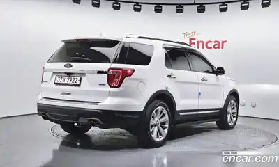 Ford Explorer 2019 2.3 автомат (гидро), миниатюра 2