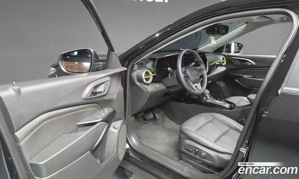 Chevrolet Trax 2023 1.2 гидро, фото 13