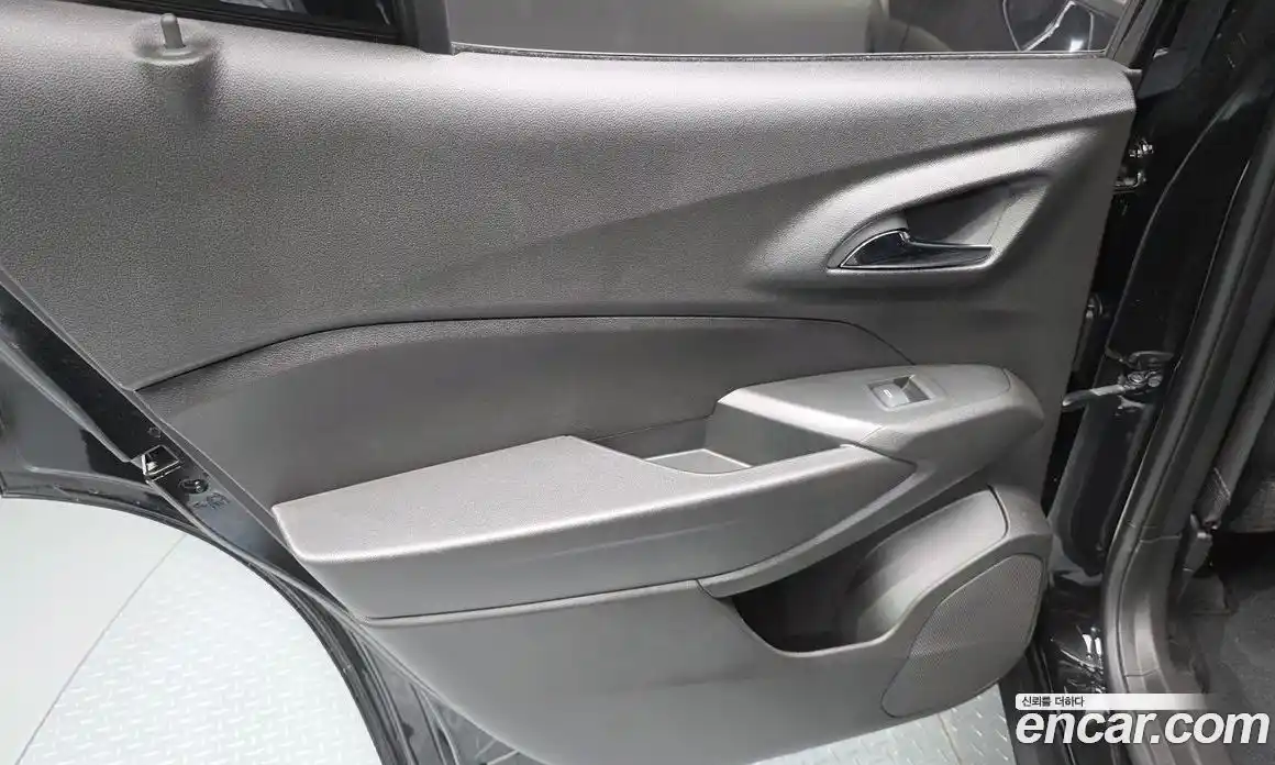 Chevrolet Trax 2023 1.2 гидро, фото 15