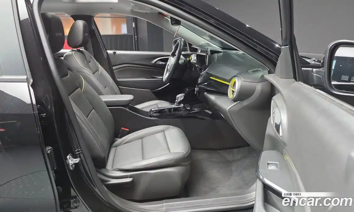 Chevrolet Trax 2023 1.2 гидро, фото 16