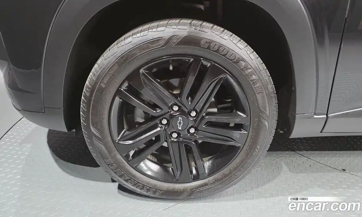 Chevrolet Trax 2023 1.2 гидро, фото 5