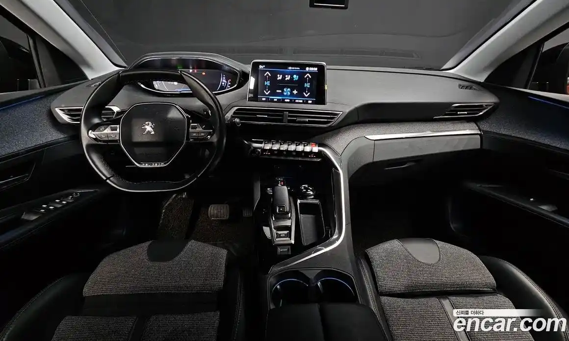 Peugeot 3008 2019 1.5 автомат (гидро), фото 7