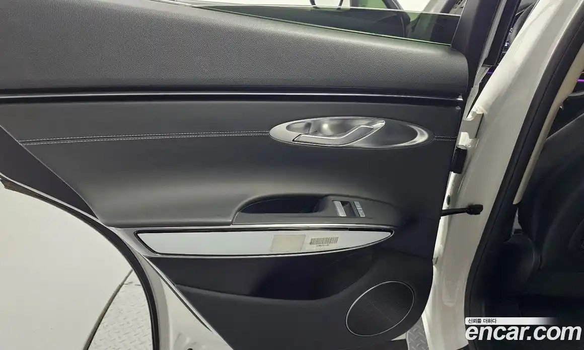 Genesis GV70 2022 2.2 гидро, фото 15