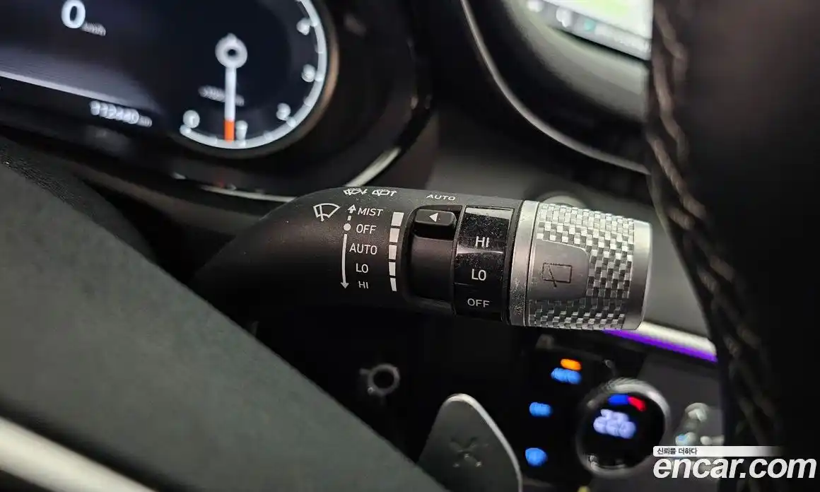 Genesis GV70 2022 2.2 гидро, фото 27