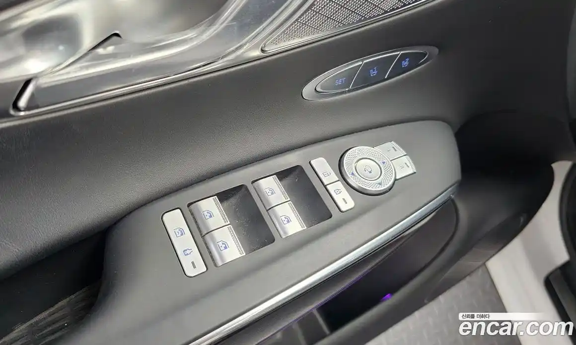 Genesis GV70 2022 2.2 гидро, фото 28