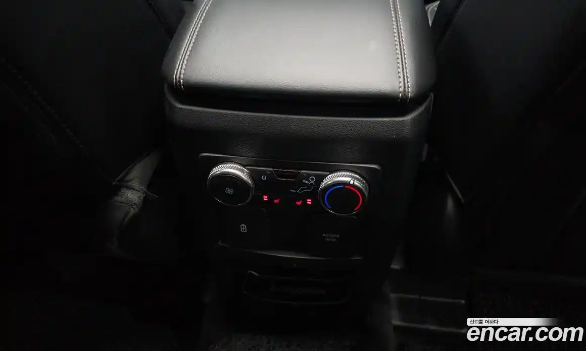 Ford Explorer 2021 2.3 автомат (гидро), фото 19