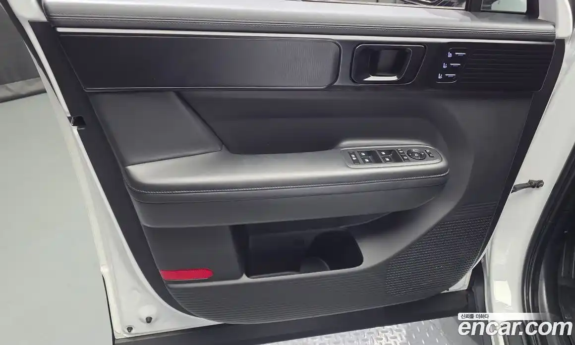 Hyundai Santa Fe 2023 2.5 гидро, фото 14