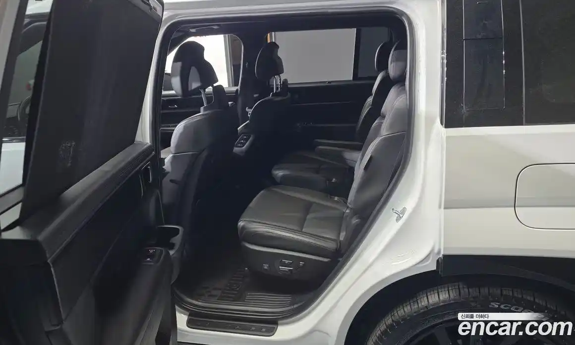 Hyundai Santa Fe 2023 2.5 гидро, фото 17