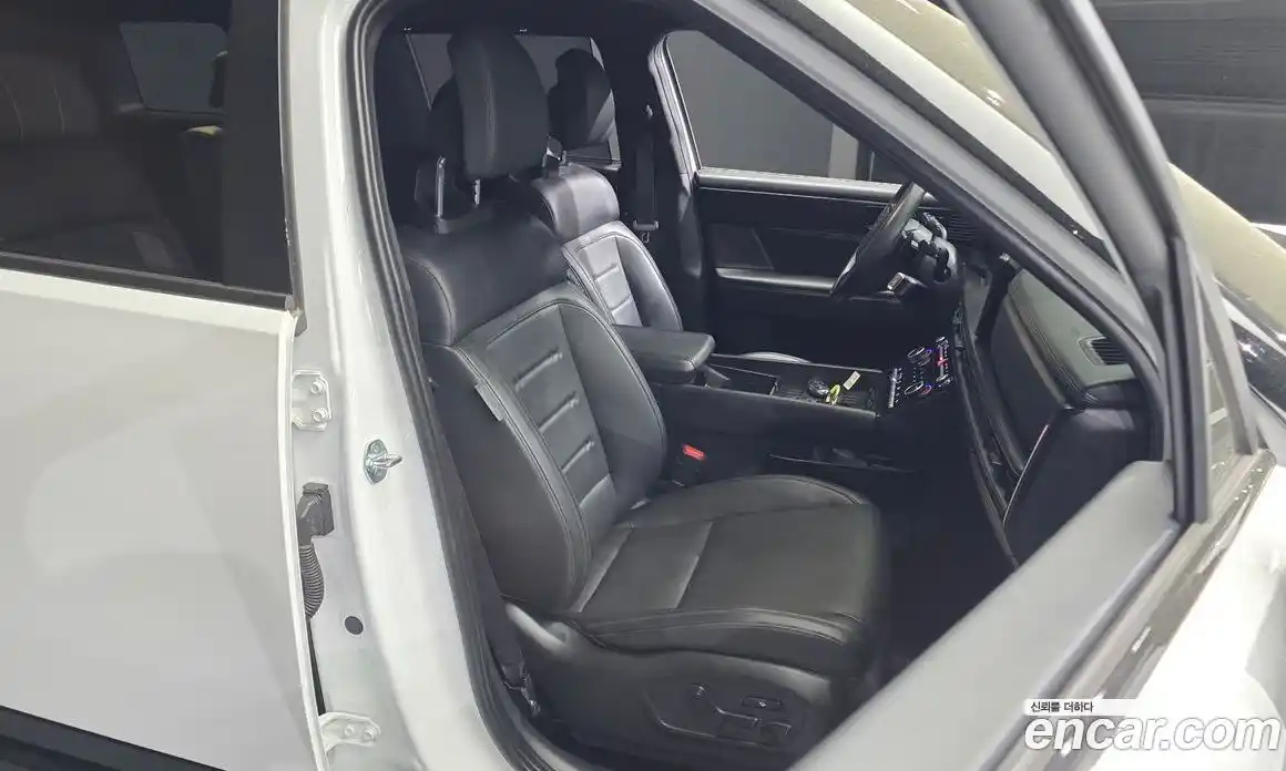 Hyundai Santa Fe 2023 2.5 гидро, фото 18