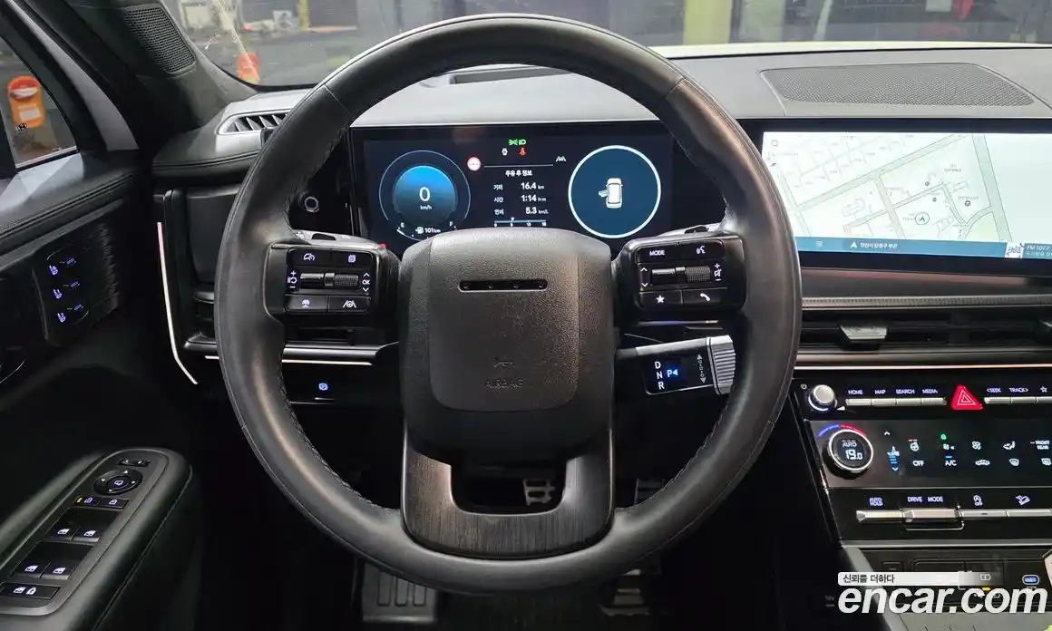 Hyundai Santa Fe 2023 2.5 гидро, фото 19