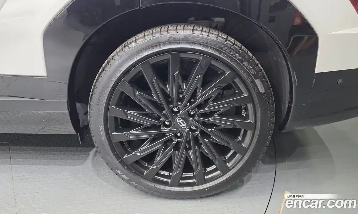 Hyundai Santa Fe 2023 2.5 гидро, фото 7