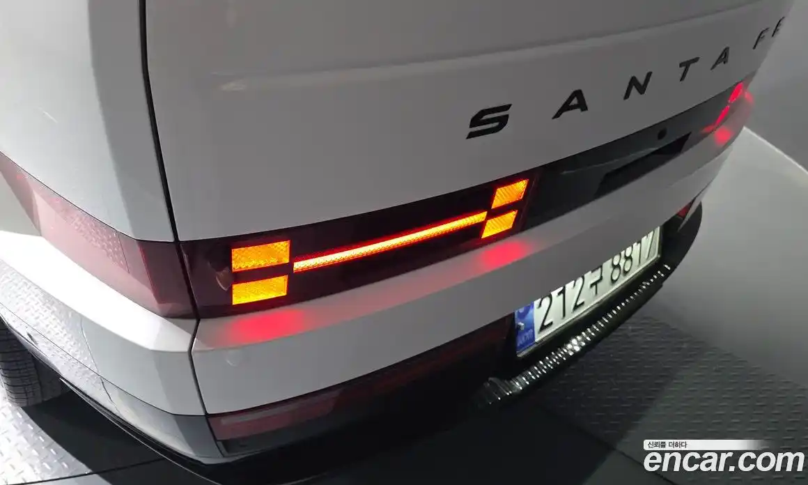 Hyundai Santa Fe 2023 2.5 гидро, фото 9