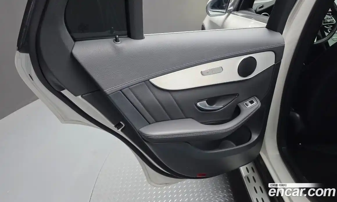 Mercedes-Benz GLC-Class 2021 2.0 автомат (гидро), фото 15