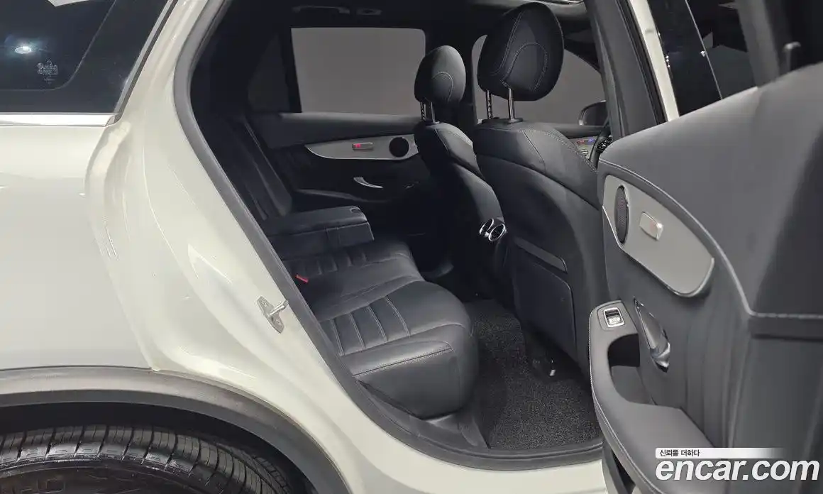 Mercedes-Benz GLC-Class 2021 2.0 автомат (гидро), фото 17