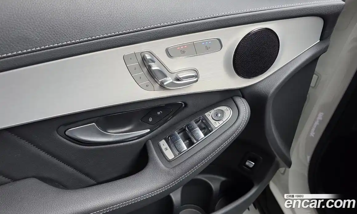 Mercedes-Benz GLC-Class 2021 2.0 автомат (гидро), фото 24