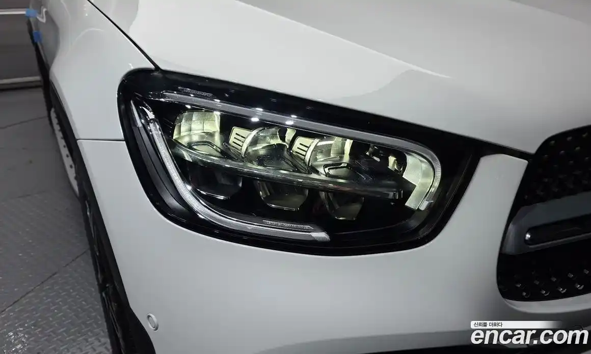 Mercedes-Benz GLC-Class 2021 2.0 автомат (гидро), фото 8