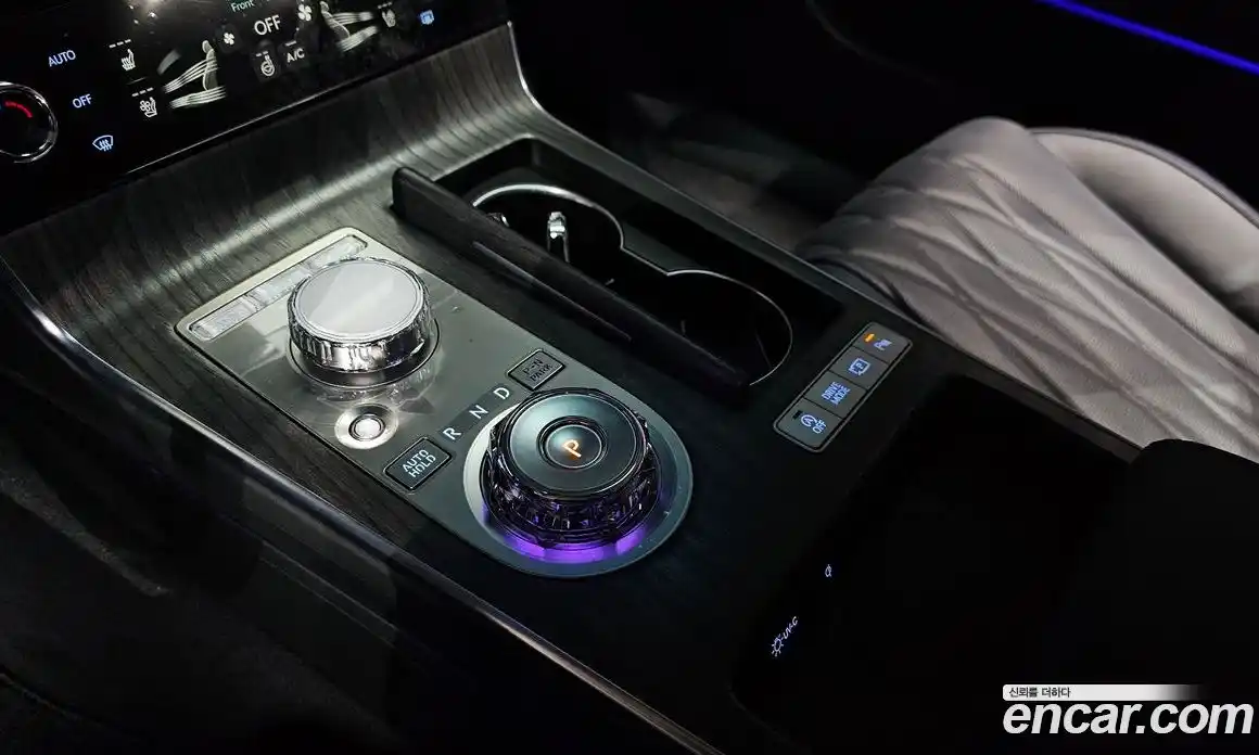 Genesis G80 2024 2.5 гидро, фото 12