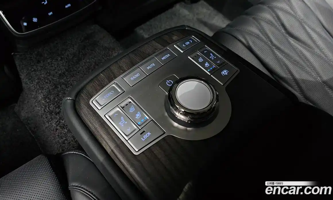 Genesis G80 2024 2.5 гидро, фото 25