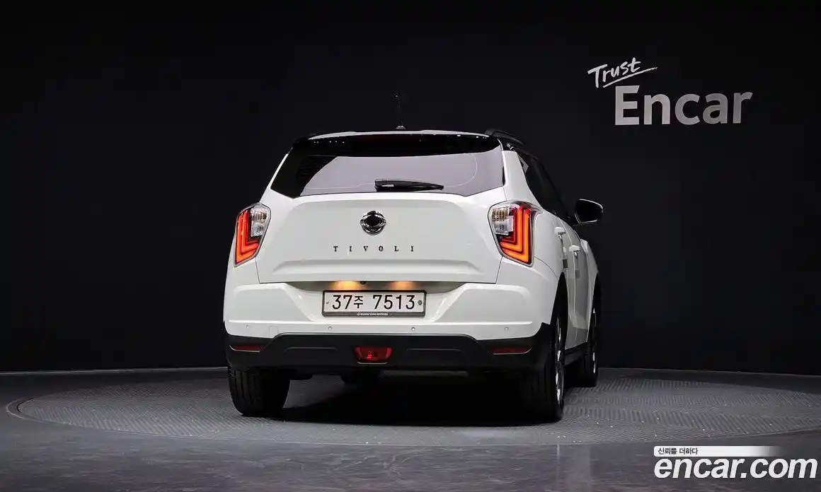 SsangYong TIBOLI 2019 1.6 автомат (гидро), фото 4