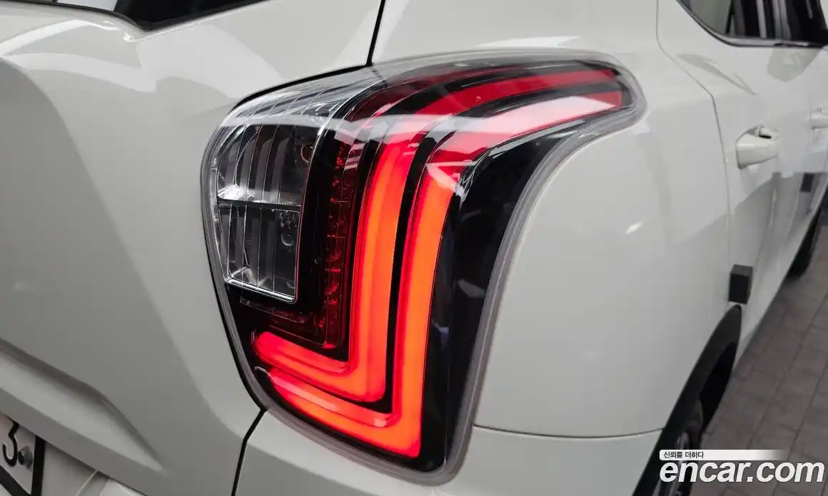 SsangYong TIBOLI 2019 1.6 автомат (гидро), фото 9