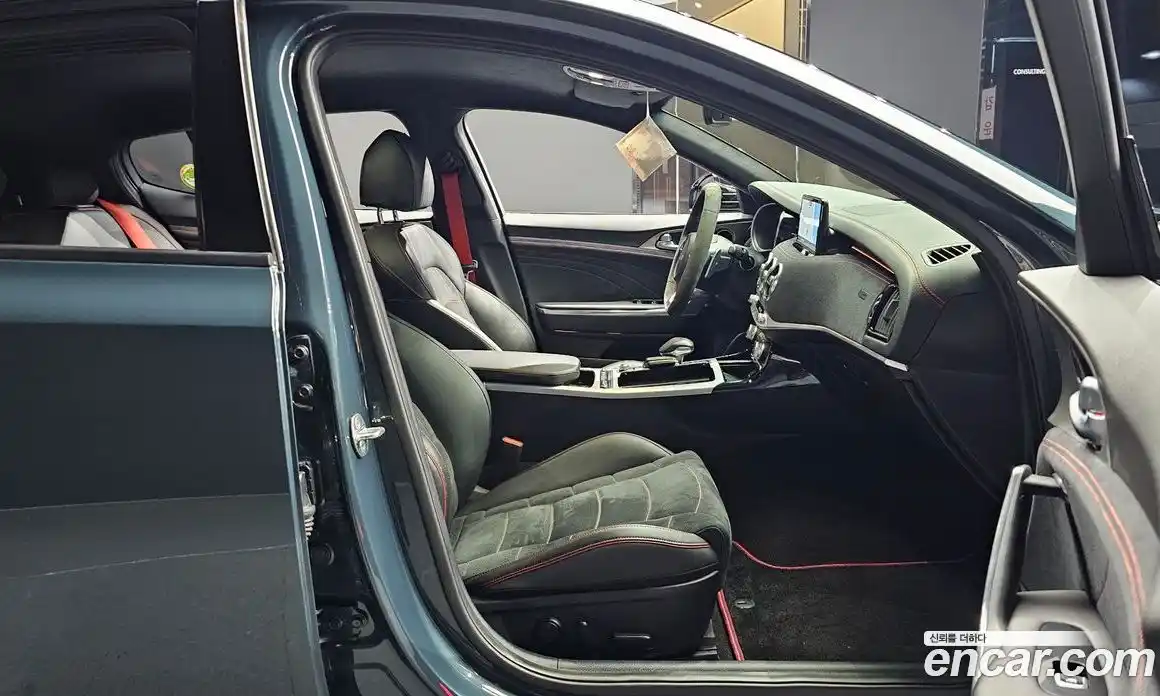 Kia Stinger 2022 2.5 гидро, фото 17