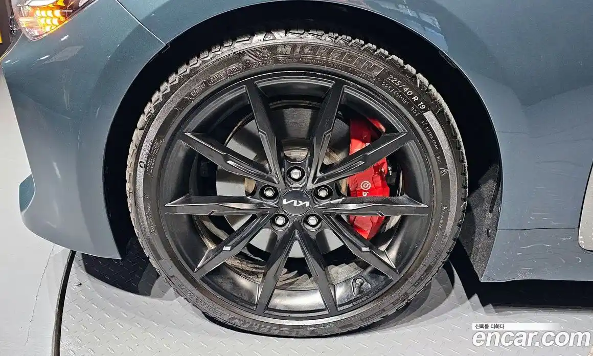 Kia Stinger 2022 2.5 гидро, фото 5