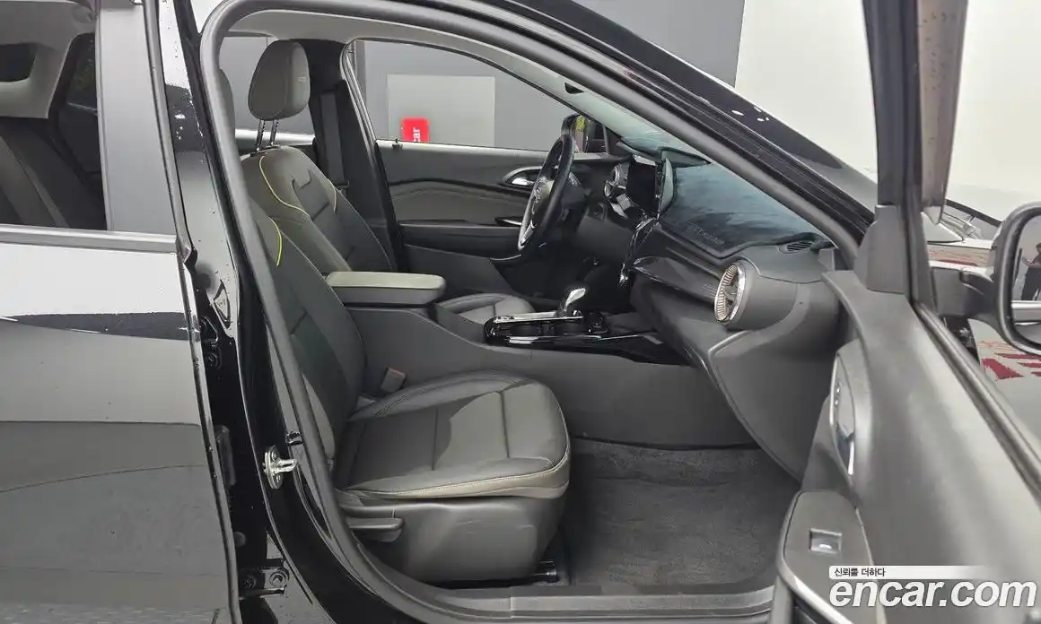 Chevrolet Trax 2023 1.2 гидро, фото 17