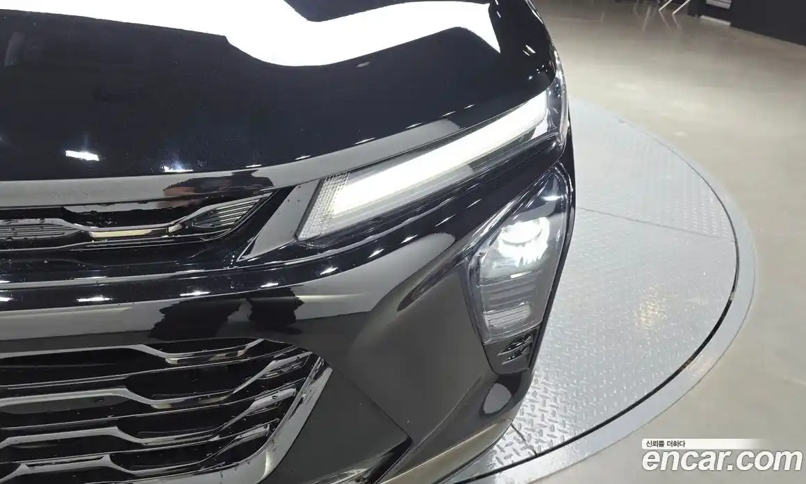 Chevrolet Trax 2023 1.2 гидро, фото 8