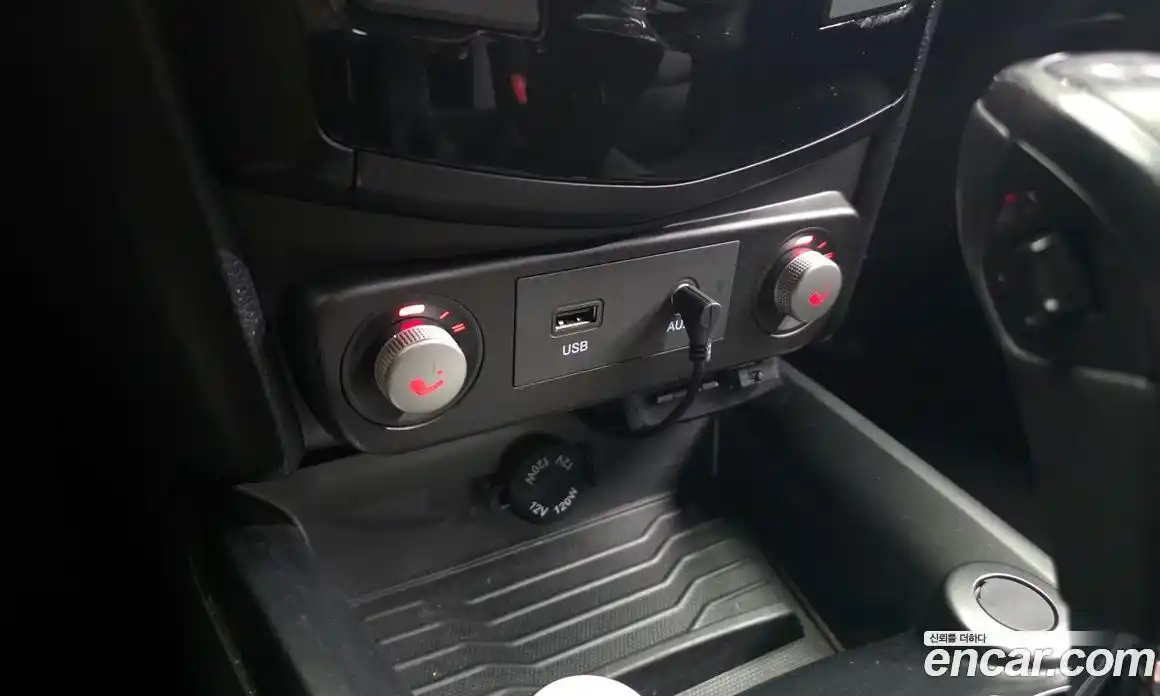 SsangYong TIBOLI 2018 1.6 автомат (гидро), фото 22