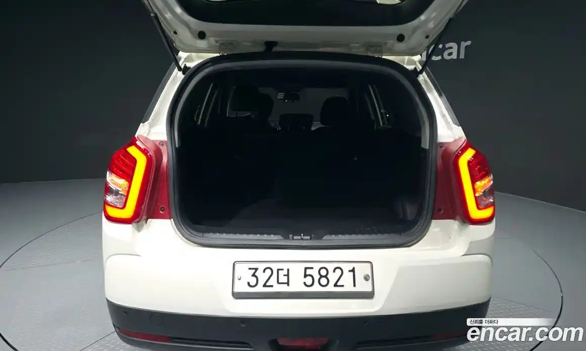 SsangYong TIBOLI 2018 1.6 автомат (гидро), фото 26