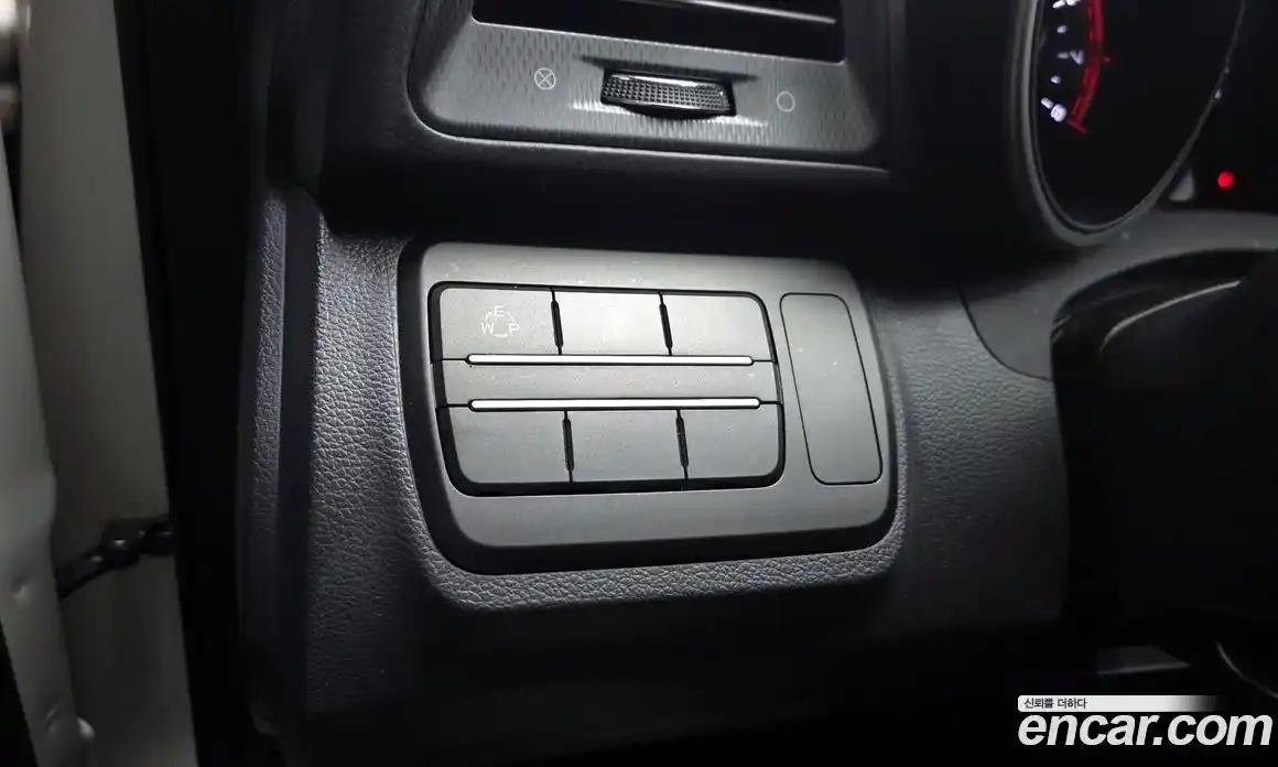 SsangYong TIBOLI 2018 1.6 автомат (гидро), фото 27