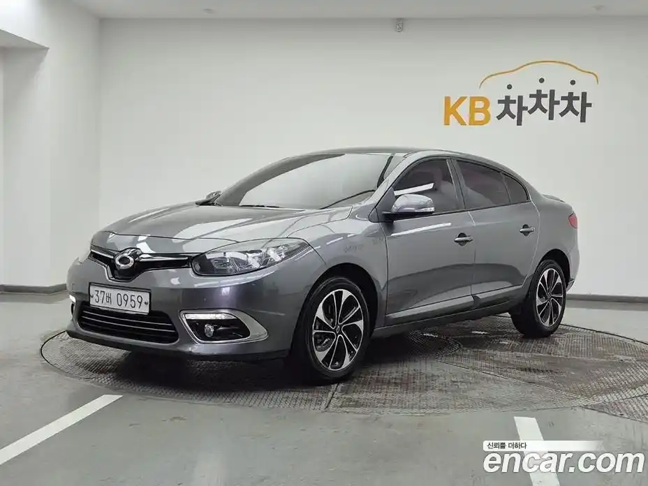 Renault SM3 2015 1.6 гидро, фото 1