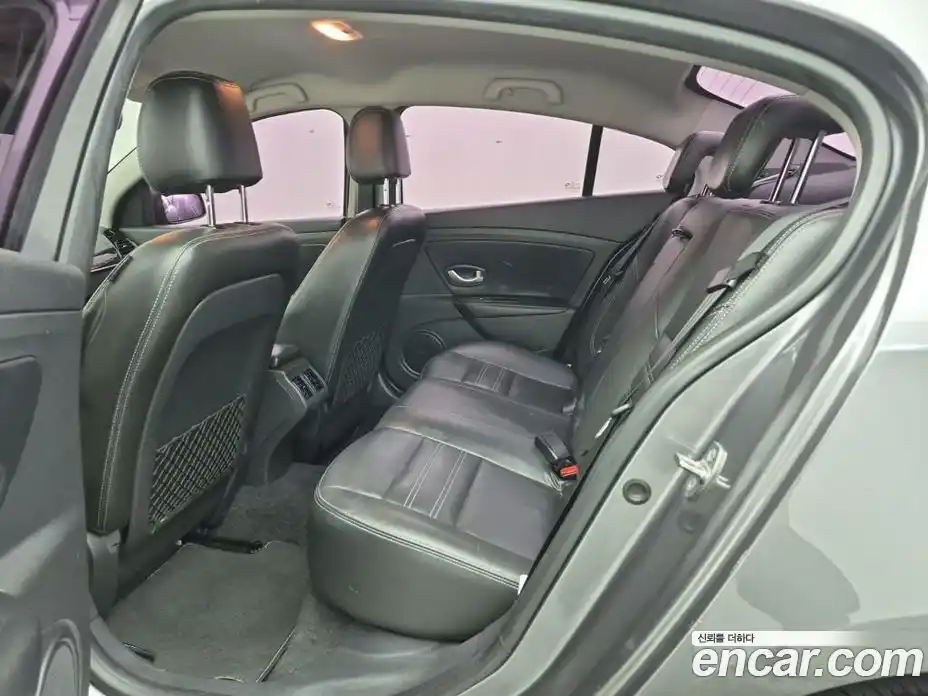 Renault SM3 2015 1.6 гидро, фото 12